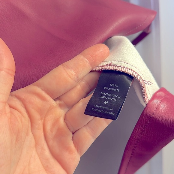 Karlie faux leather tiered mauve dress puff sleeve medium - Picture 5 of 5